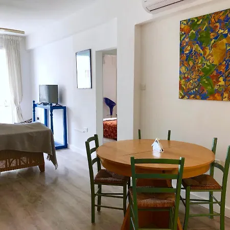 Cende Court 2 Bedroom - Sea Views Apartament